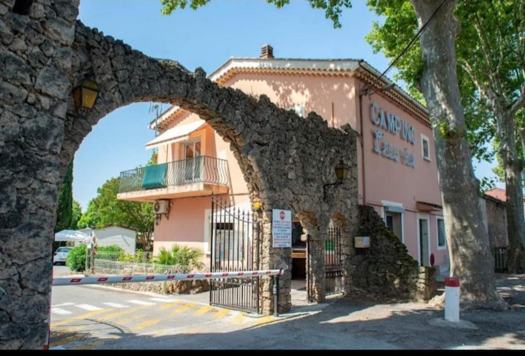 Mobil Home L'Eau Vive Les Arcs-sur-Argens Εξωτερικό φωτογραφία