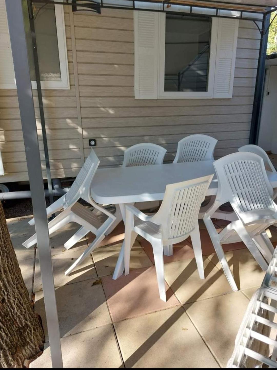 Mobil Home L'Eau Vive Les Arcs-sur-Argens Εξωτερικό φωτογραφία